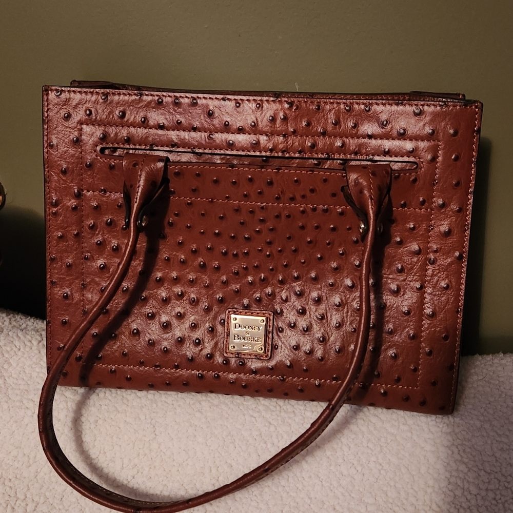NWOT Dooney & Bourke Satchel